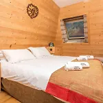 Апартаменты Le Paradis 18 & 18b Appts Шамони