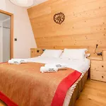 Le Paradis 18 & 18b Appts