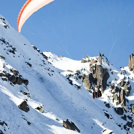 Apartman Le Paradis 18 & 18b Appts - Year